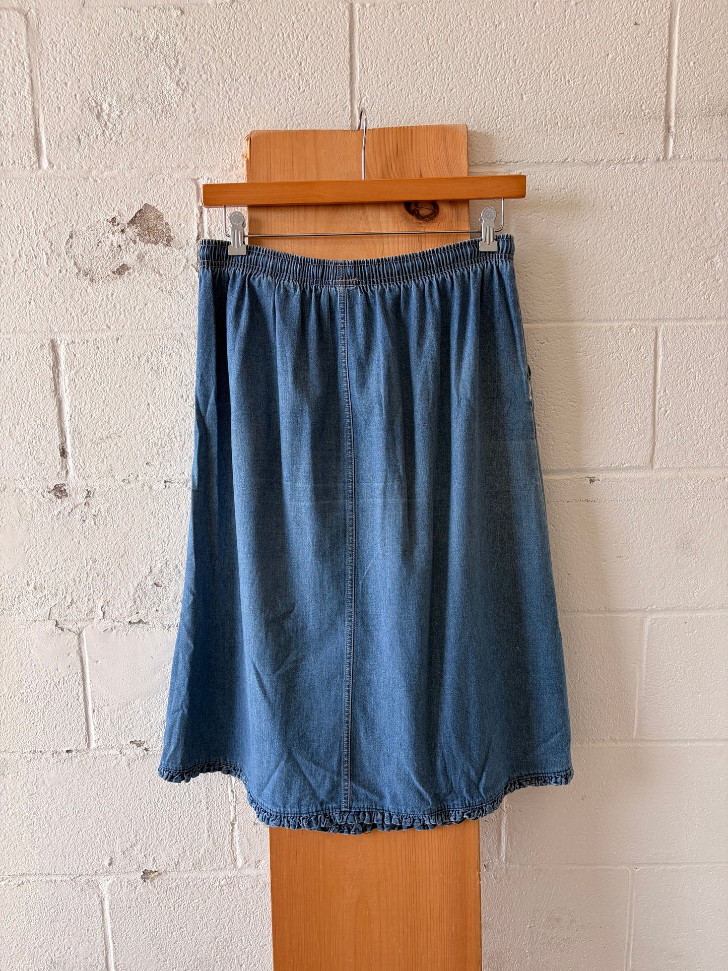 Ruffled Hem Denim Skirt : L