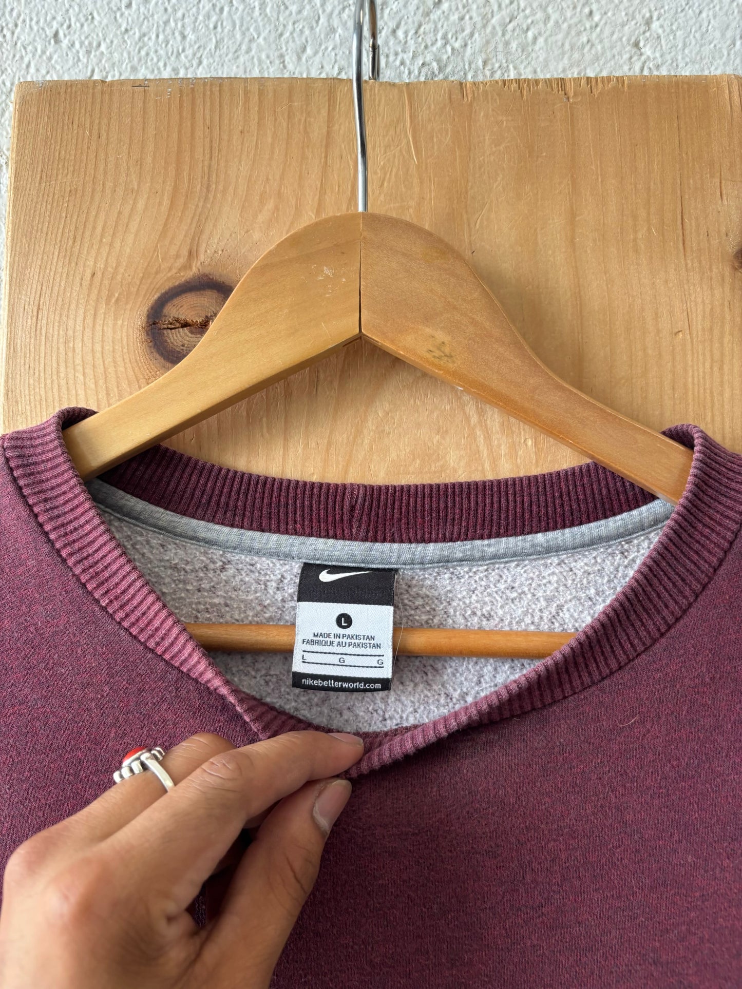 Vtg Burgundy Nike Crew : L