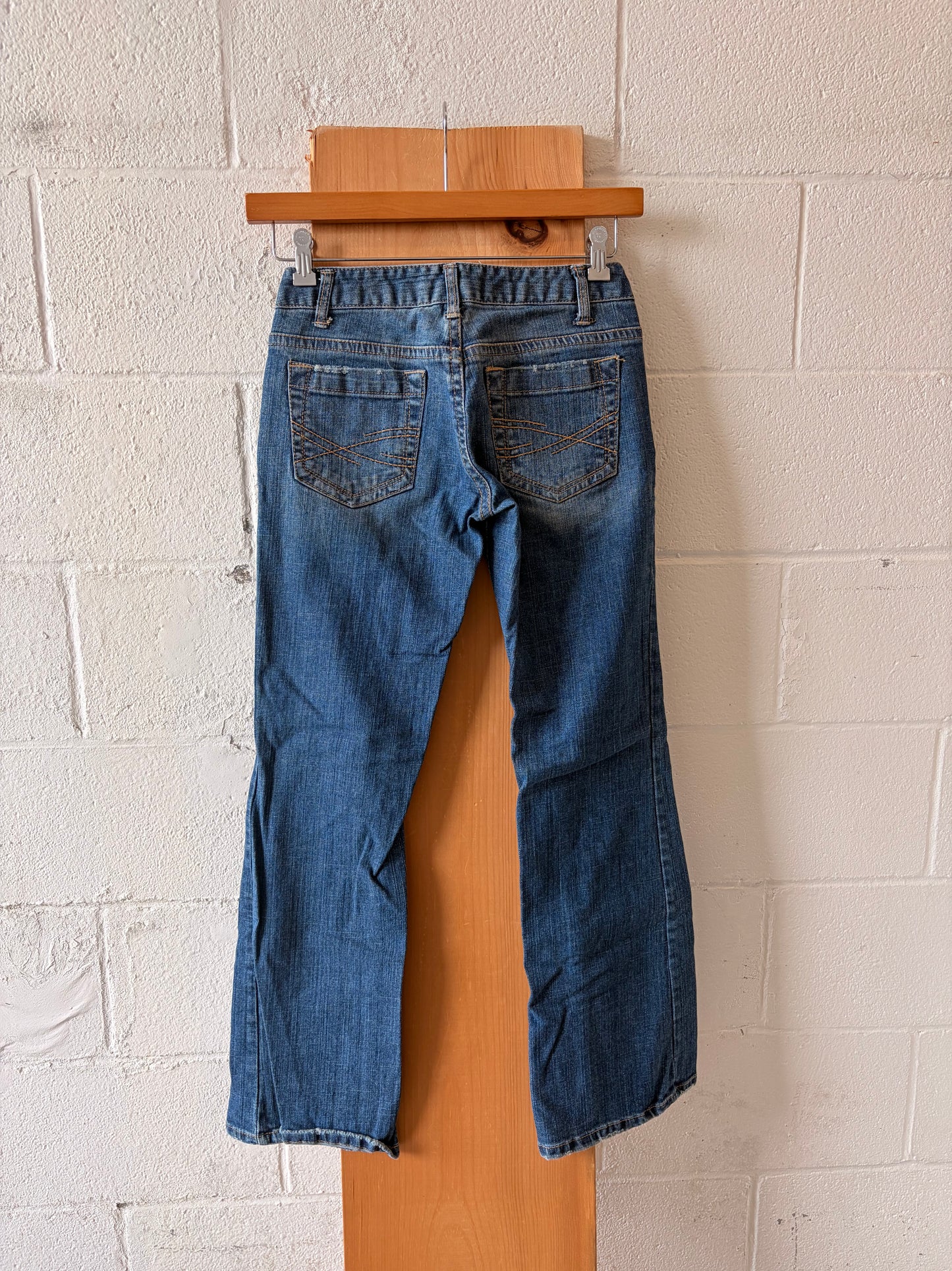 Aeropostale Skinny Flare Jeans : 1/2 Short