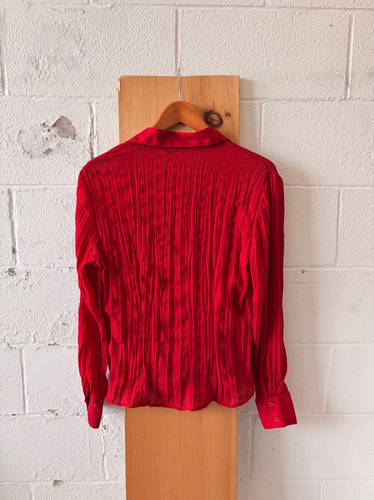 Red Sequins Crinkle Blouse : L