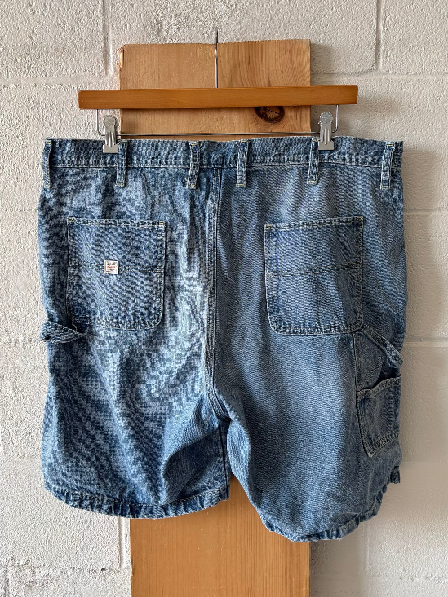 Old Navy Carpenter Denim Shorts : 40” W
