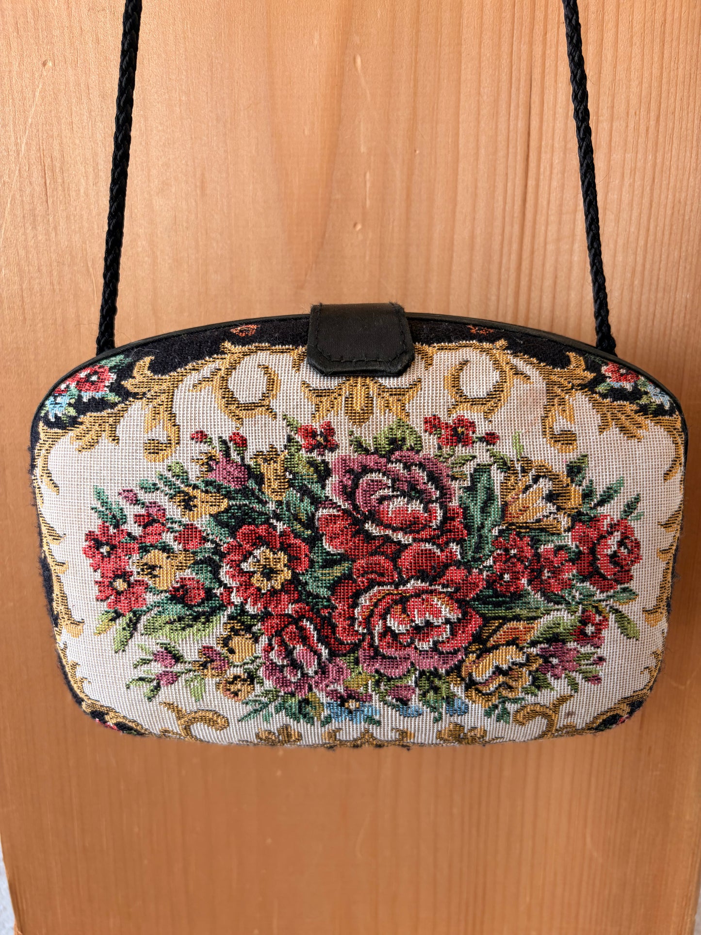 Vtg Tapestry Purse