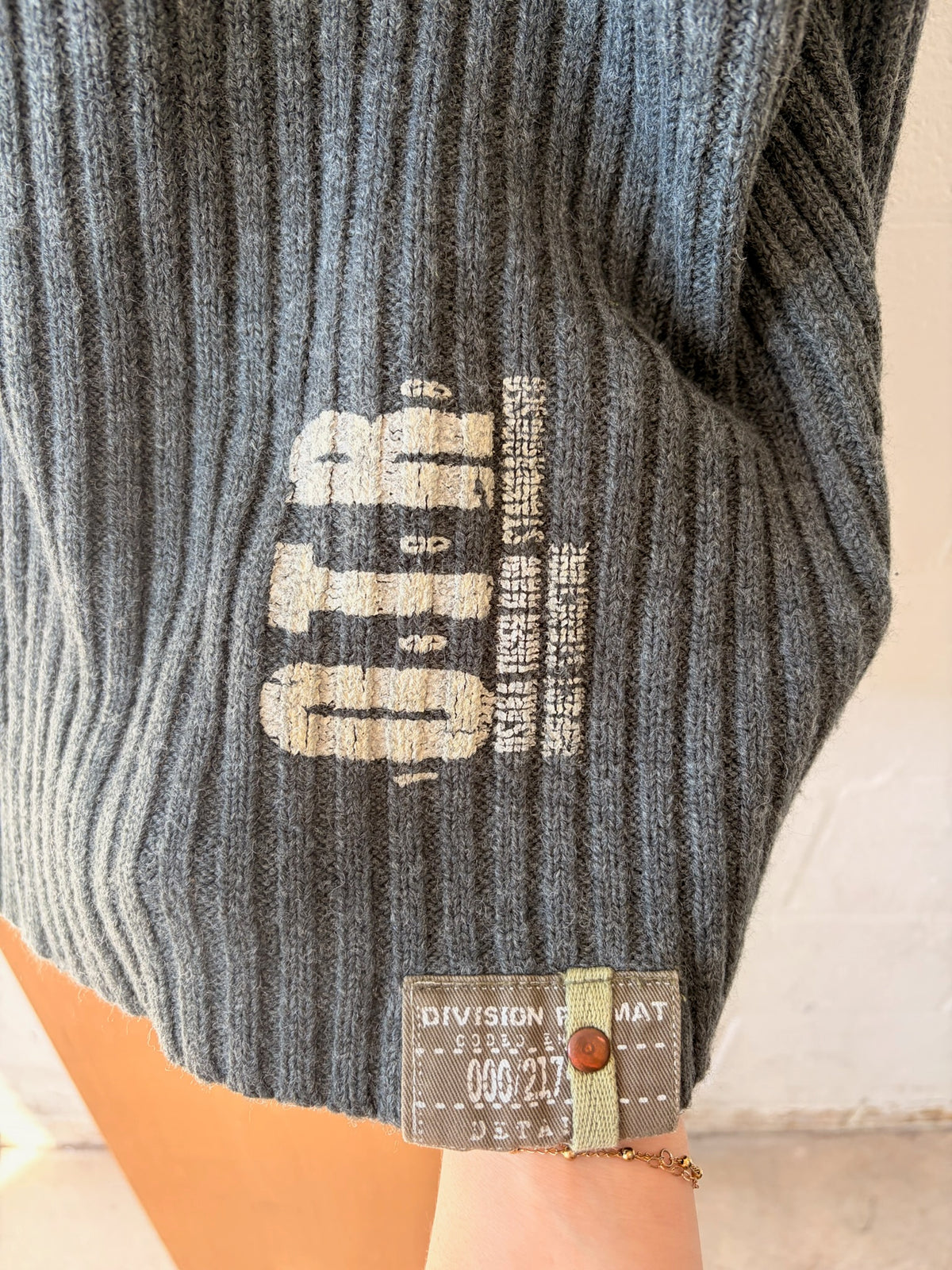 Ribbed Double Button Collar Sweater : XXL