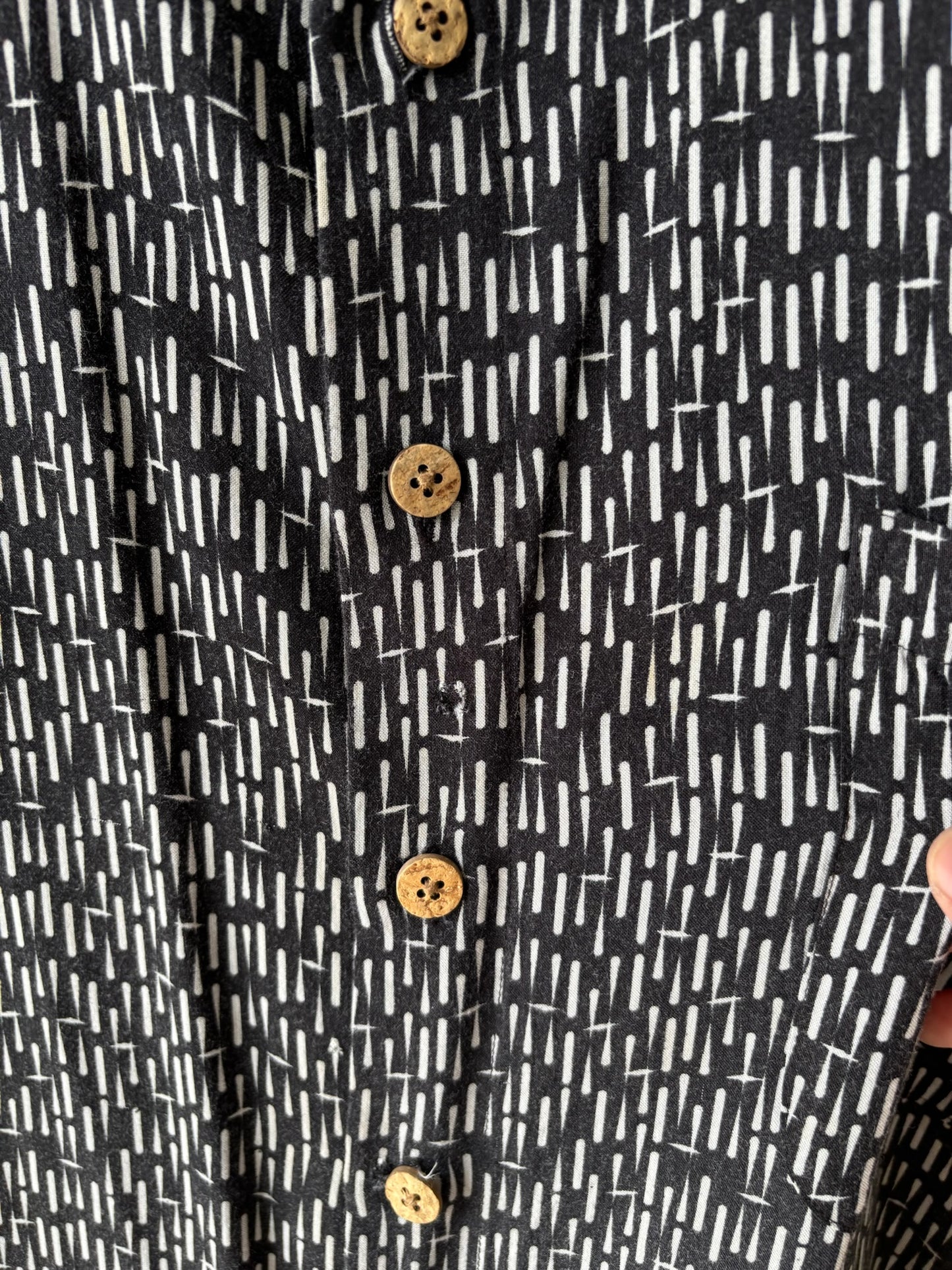 Black and White Print Shirt : 2XL
