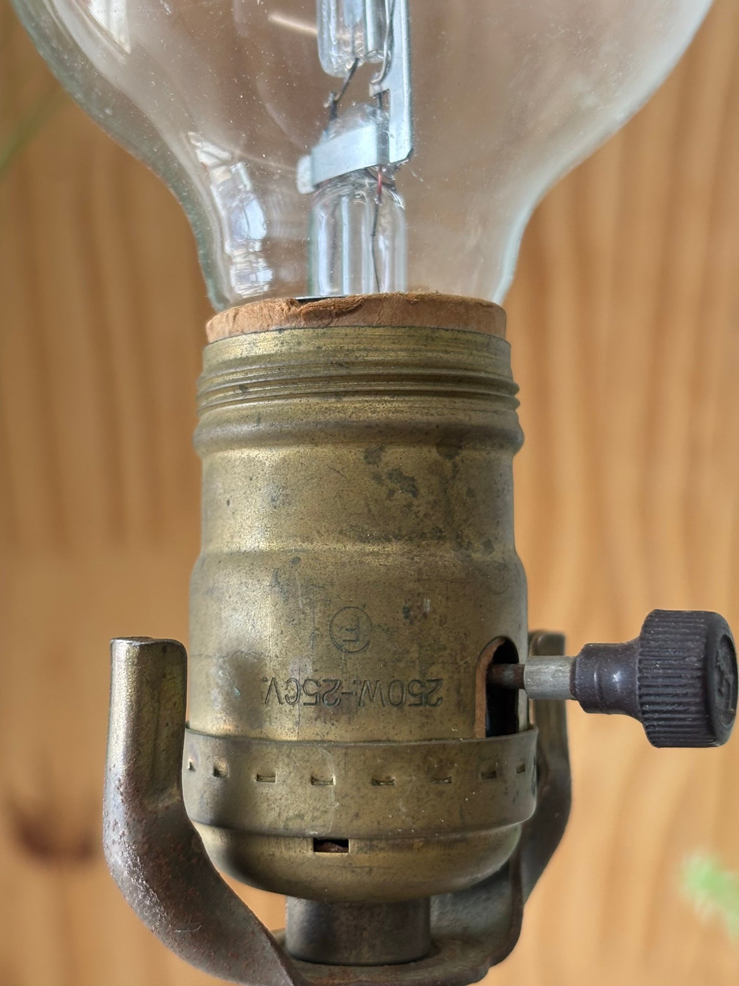 Vtg Lamp (Local Pickup Only)