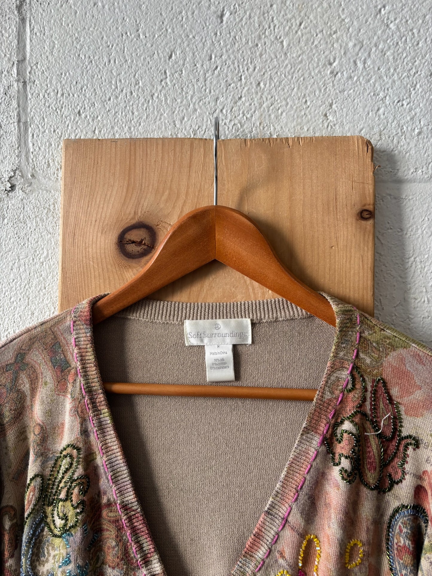 Sequined Floral Cardigan : M