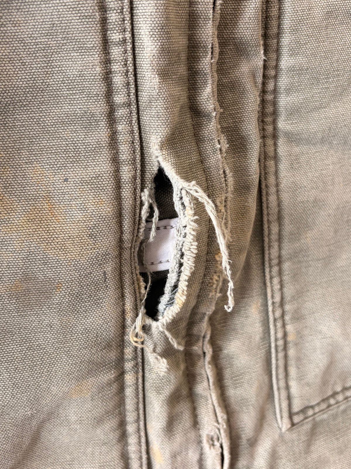Distressed Sherpa Lined Olive Carhartt Jacket : Tall L