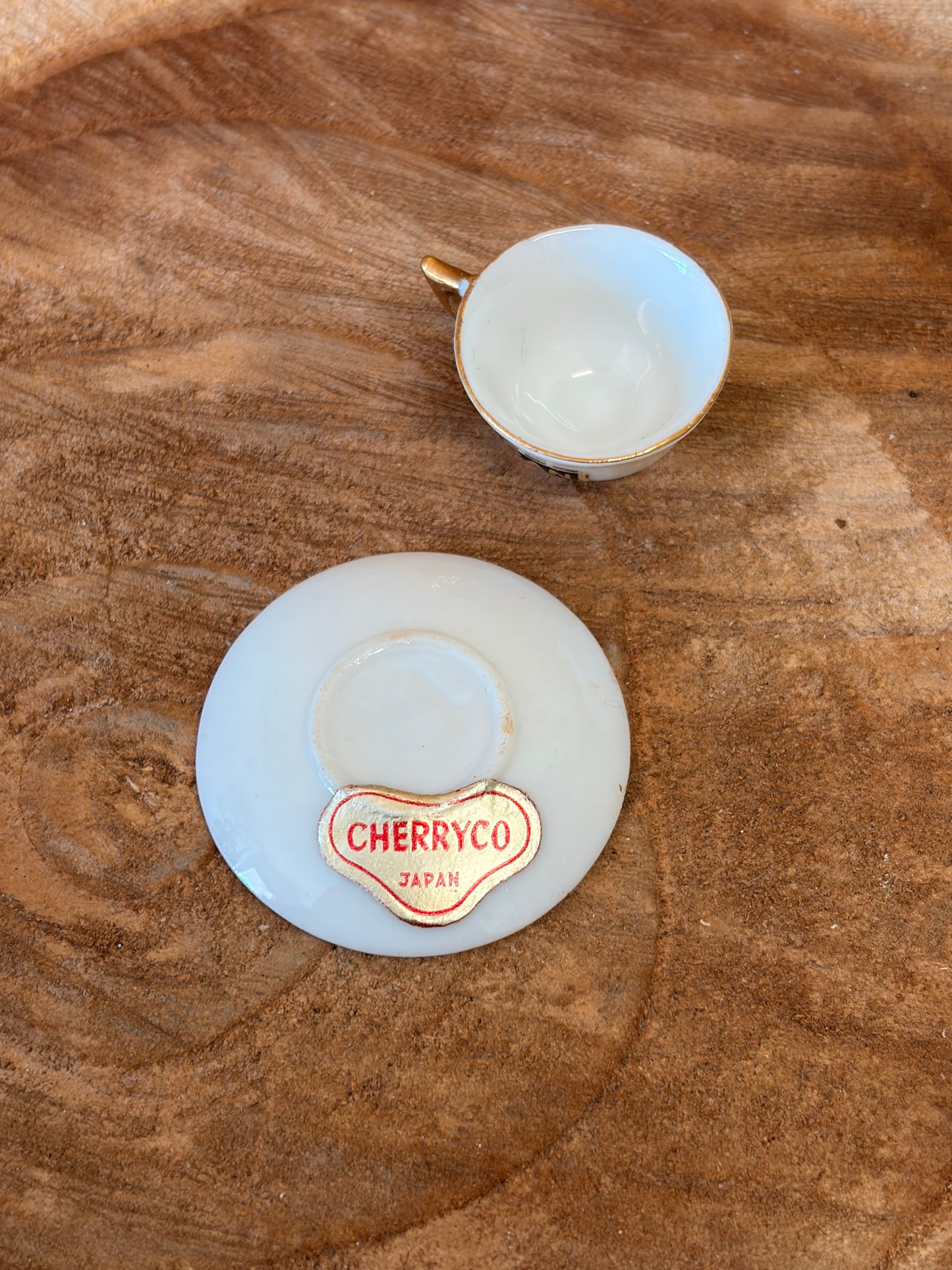 Vtg Tiny Japan Teacup (Local Pick Up Only)