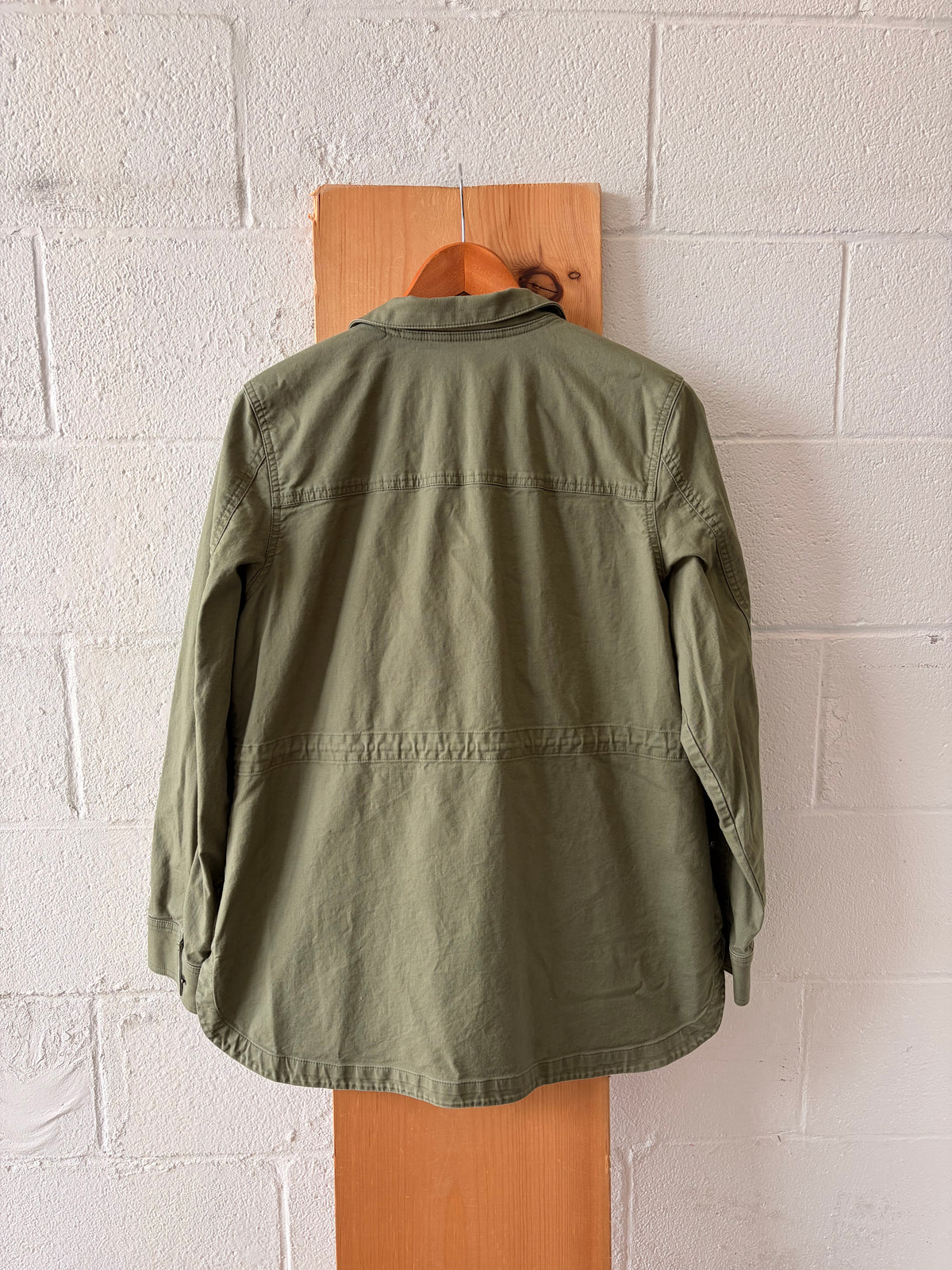 L.L. Bean Lightweight Green Jacket : L