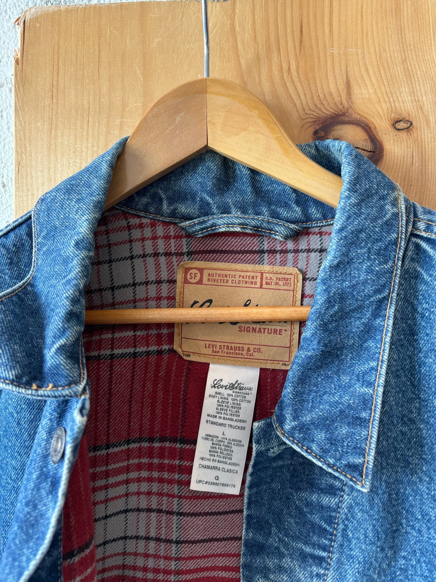 Levi’s Flannel Lined Denim Jacket : L