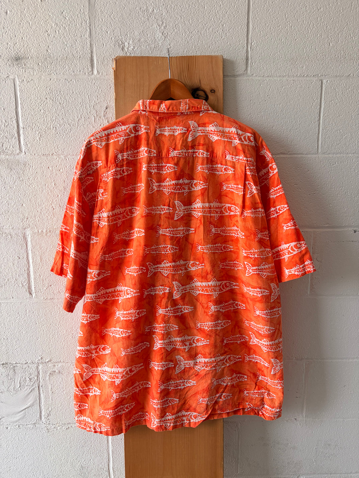 Vtg Columbia Fish Patterned Button Down : XL