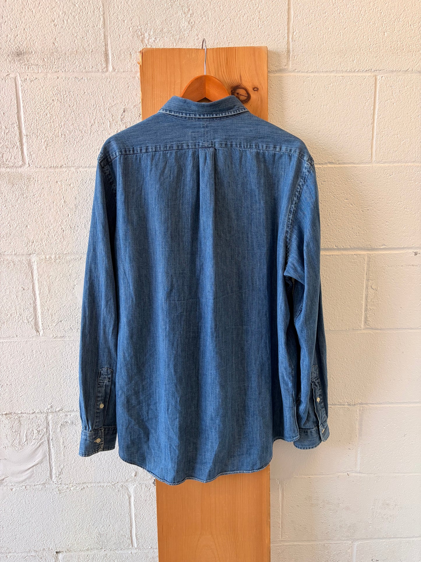 Ralph Lauren Denim Button Down : XL