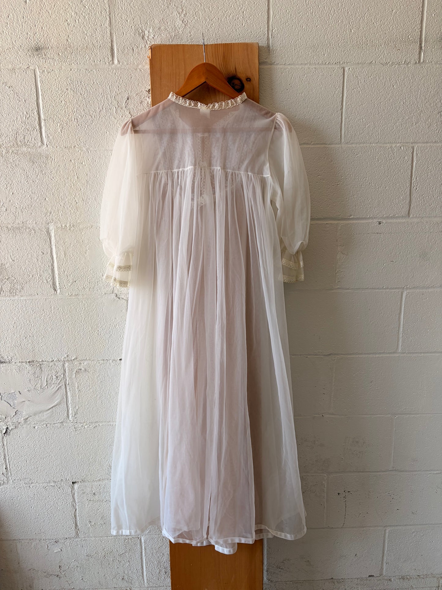 Vtg Deena Floral White Chiffon Robe : L