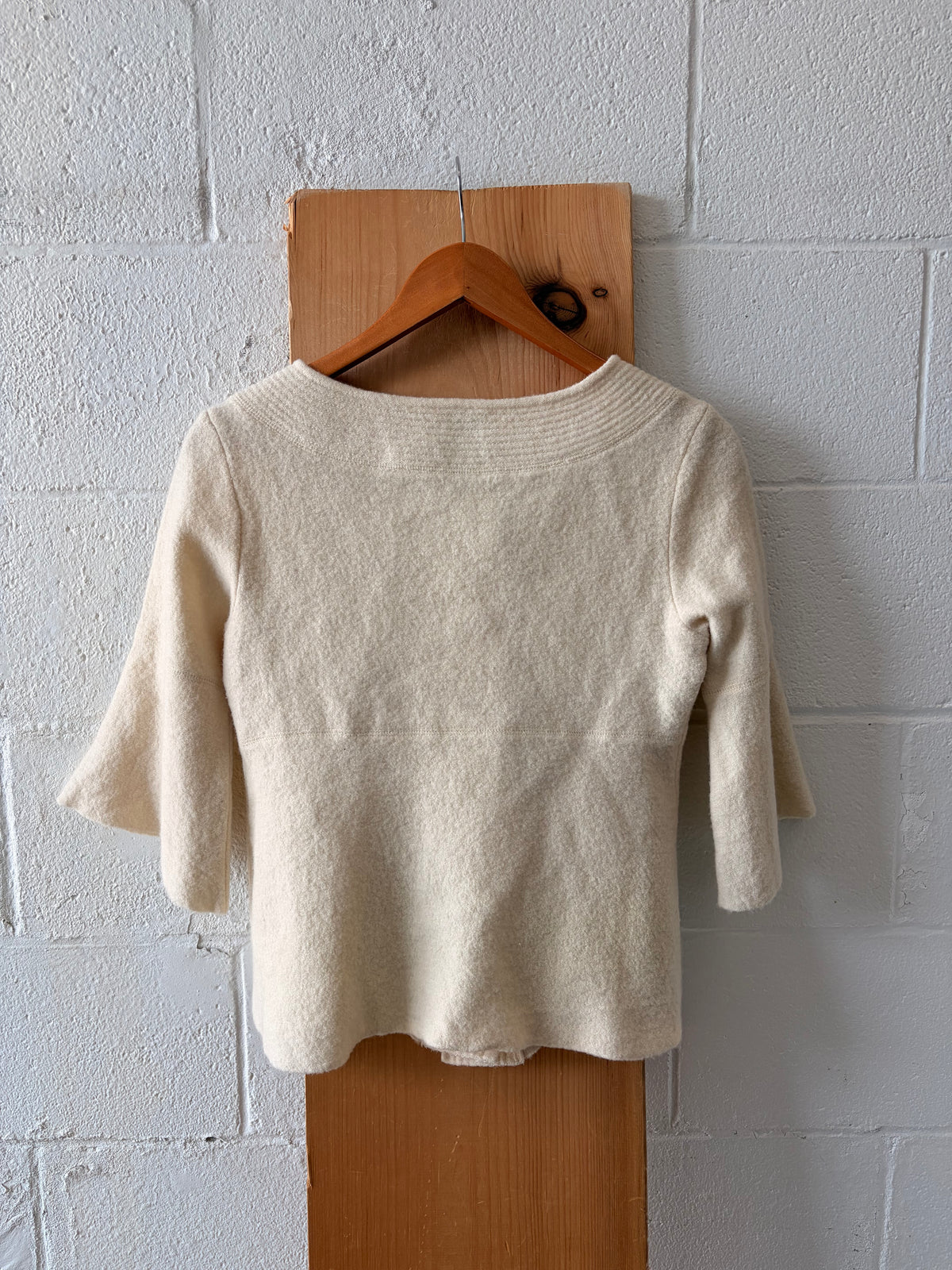 Floral Ivory Wool Cardigan : M