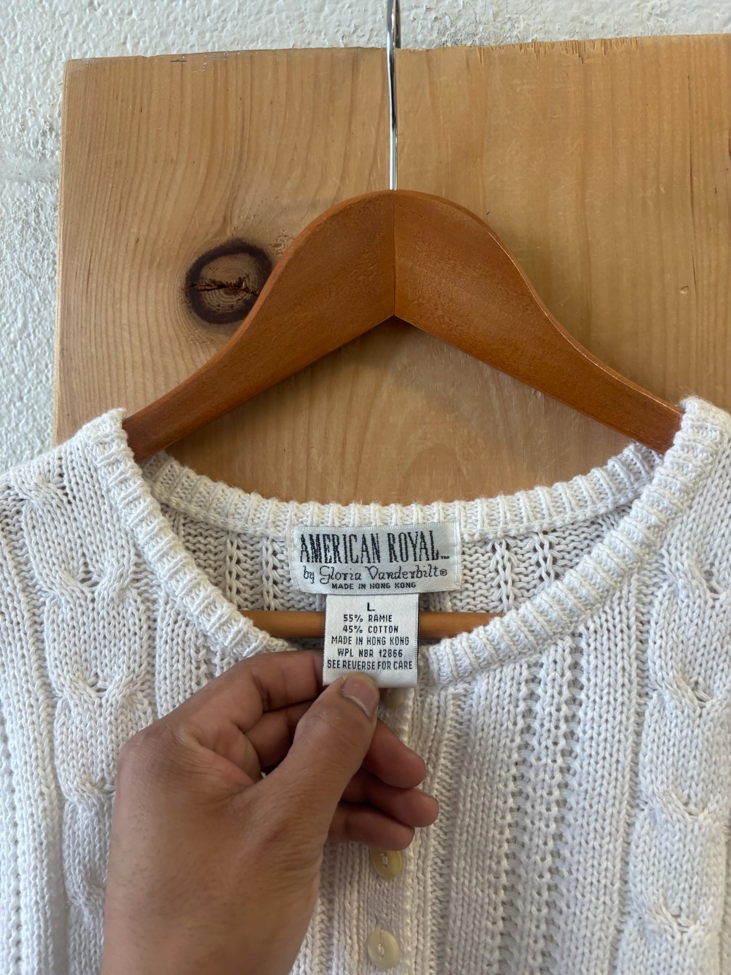 Vtg White Cable Knit Sweater : L