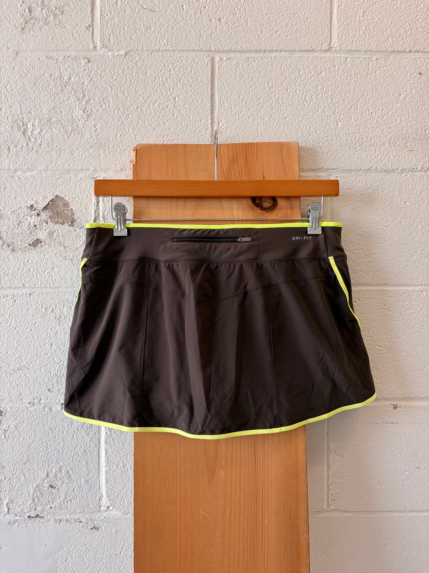 Brown Nike Tennis Skort : L