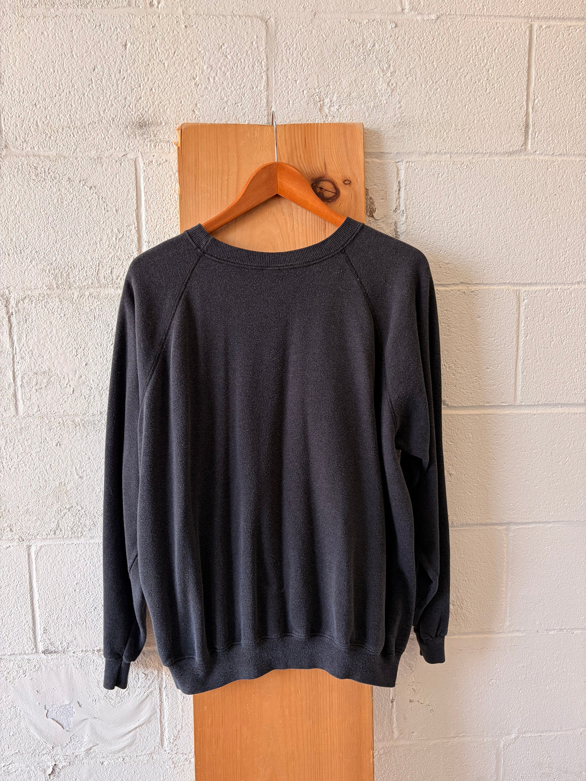 Vtg Hard Rock Crewneck : XL