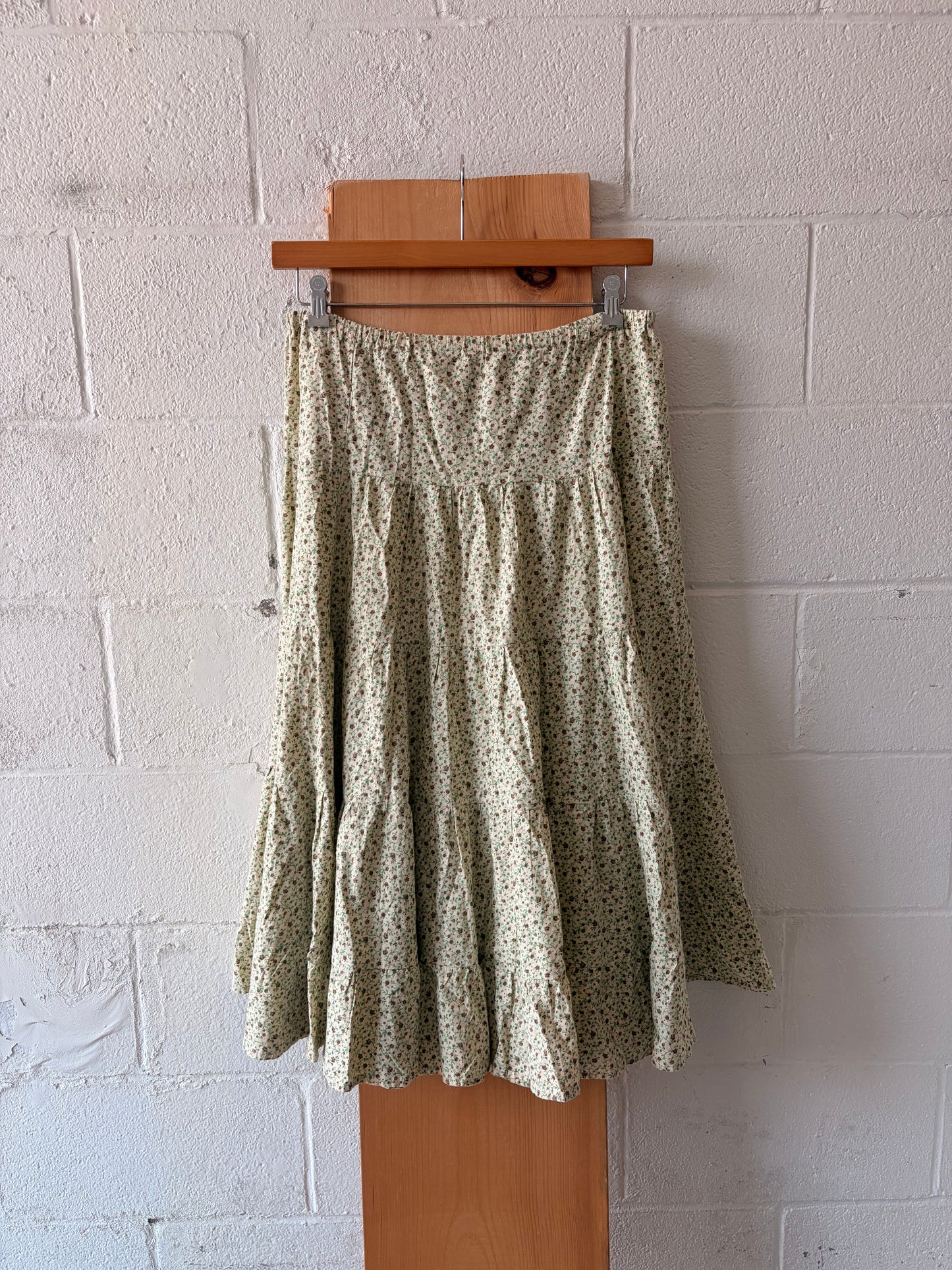 Handmade Dainty Floral Skirt : 34”W