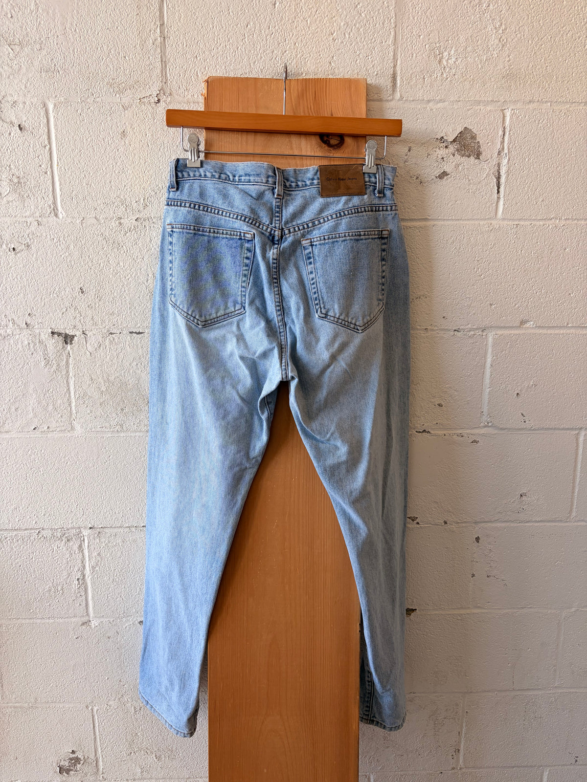 Light Wash Calvin Klein Jeans : 14