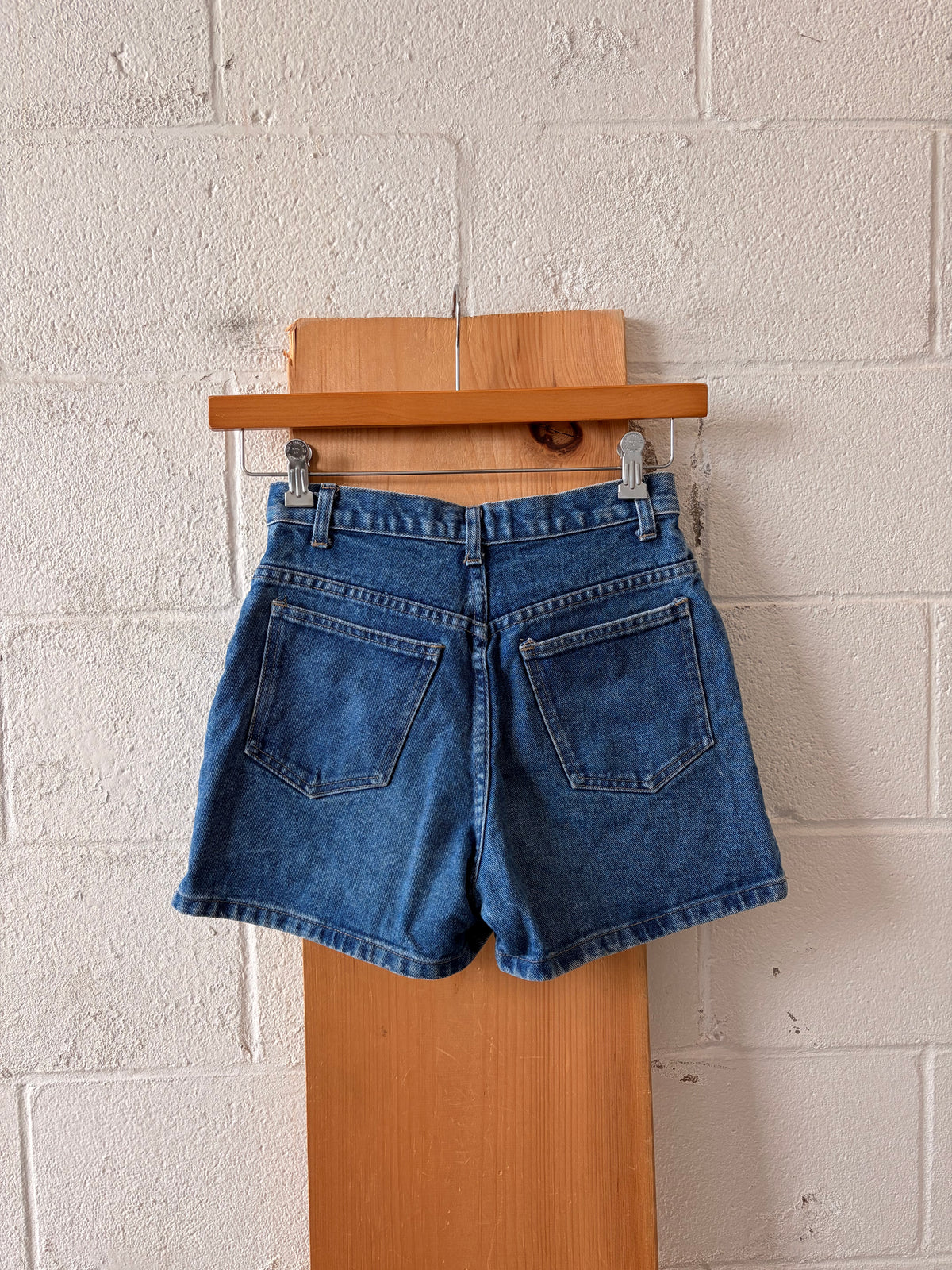 Classic Denim Shorts : 28”W