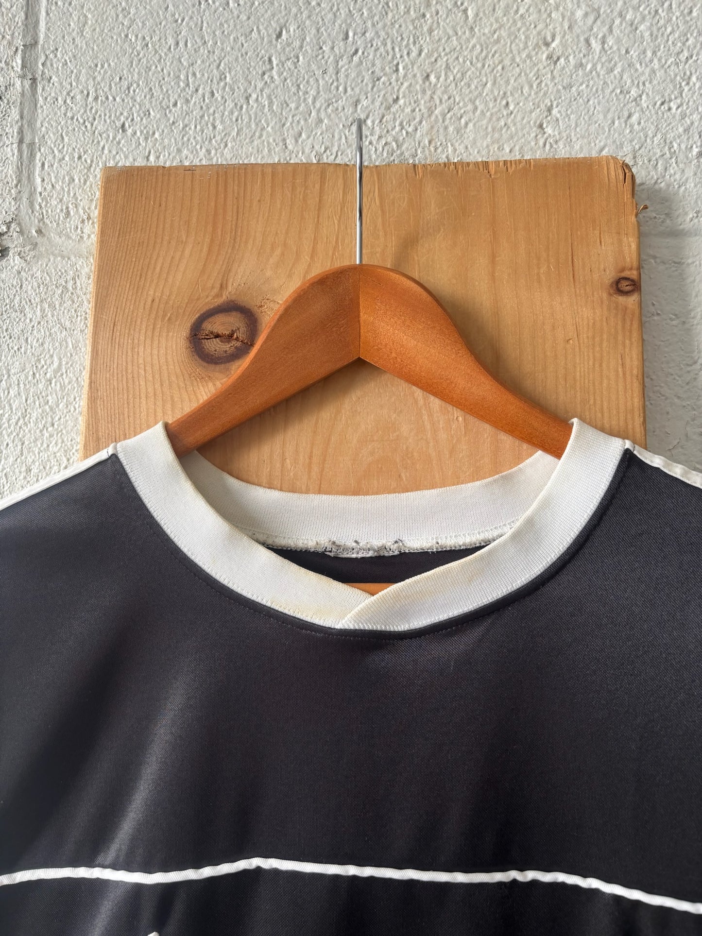 Vtg Adidas Shirt : M/L