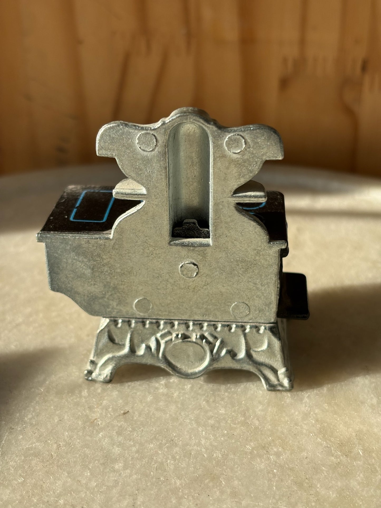 Tiny Stove