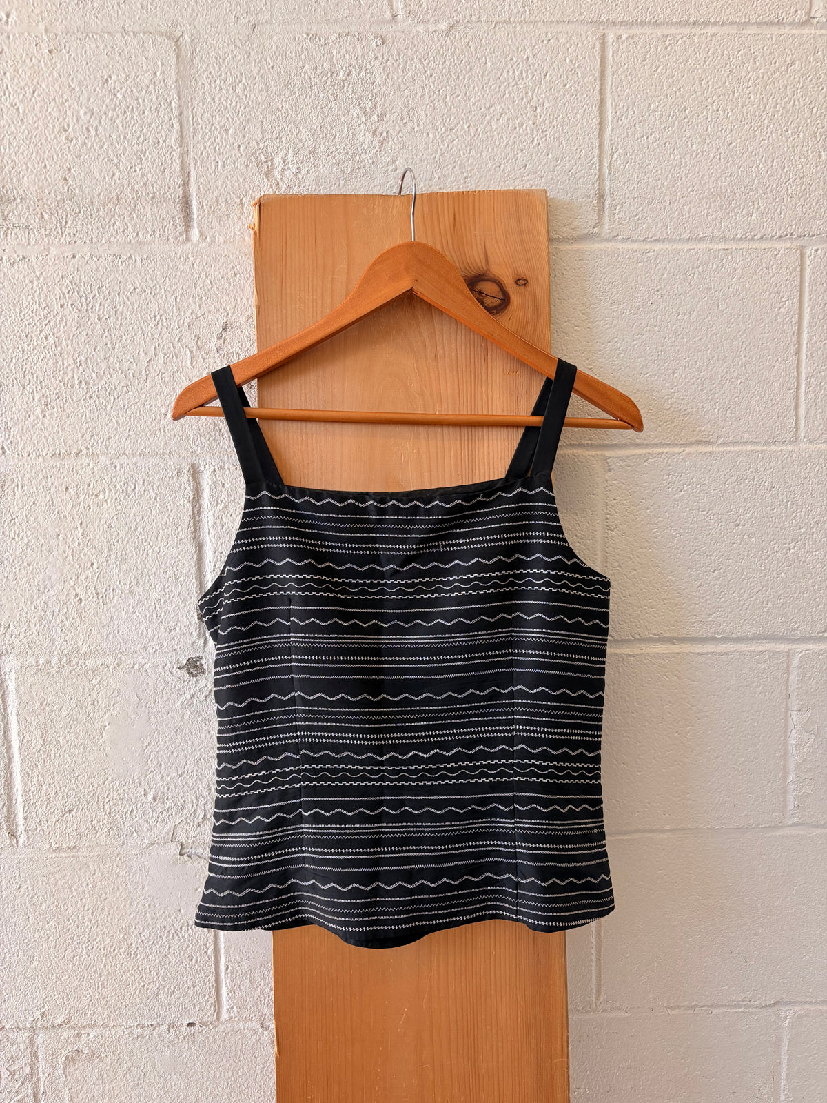 Vtg Black & White Patterned Silk Tank : 8