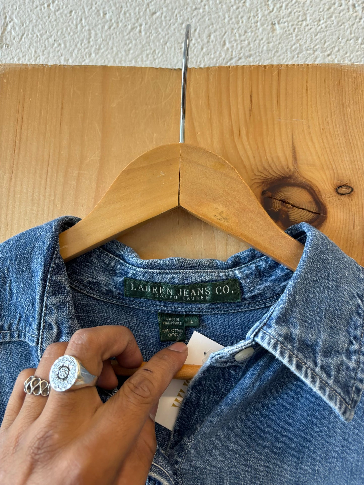 WHSE479 Original Denim Button Up : L