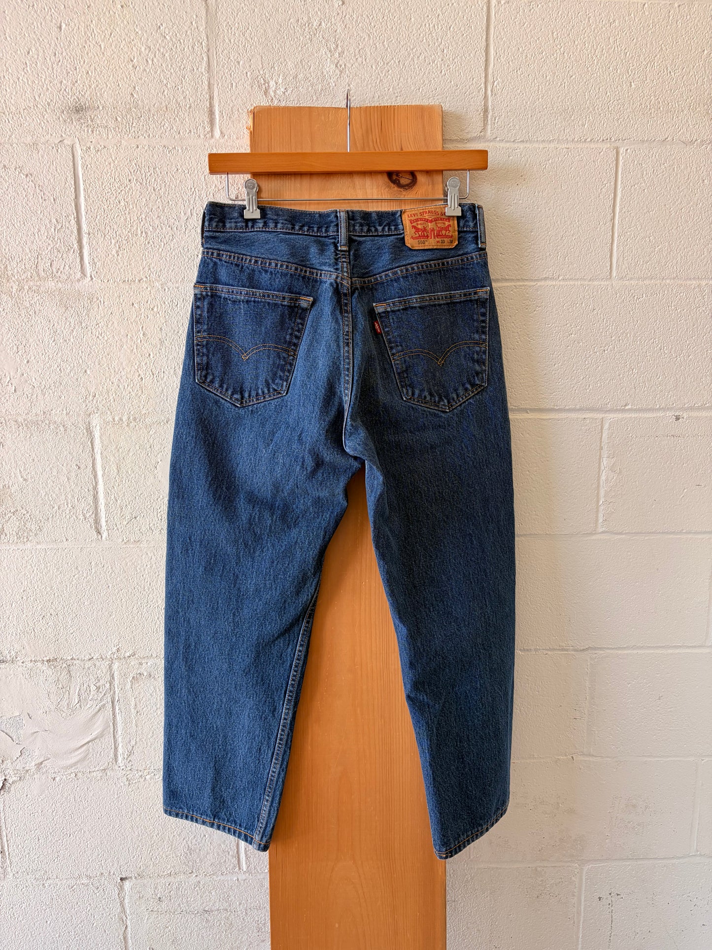 Dark Wash 550 Levi’s : 33x30