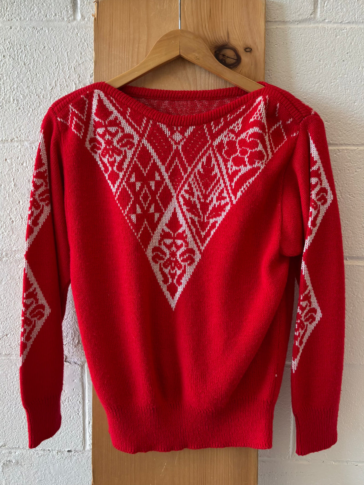 Vtg Red Patterned Sweater : S/M
