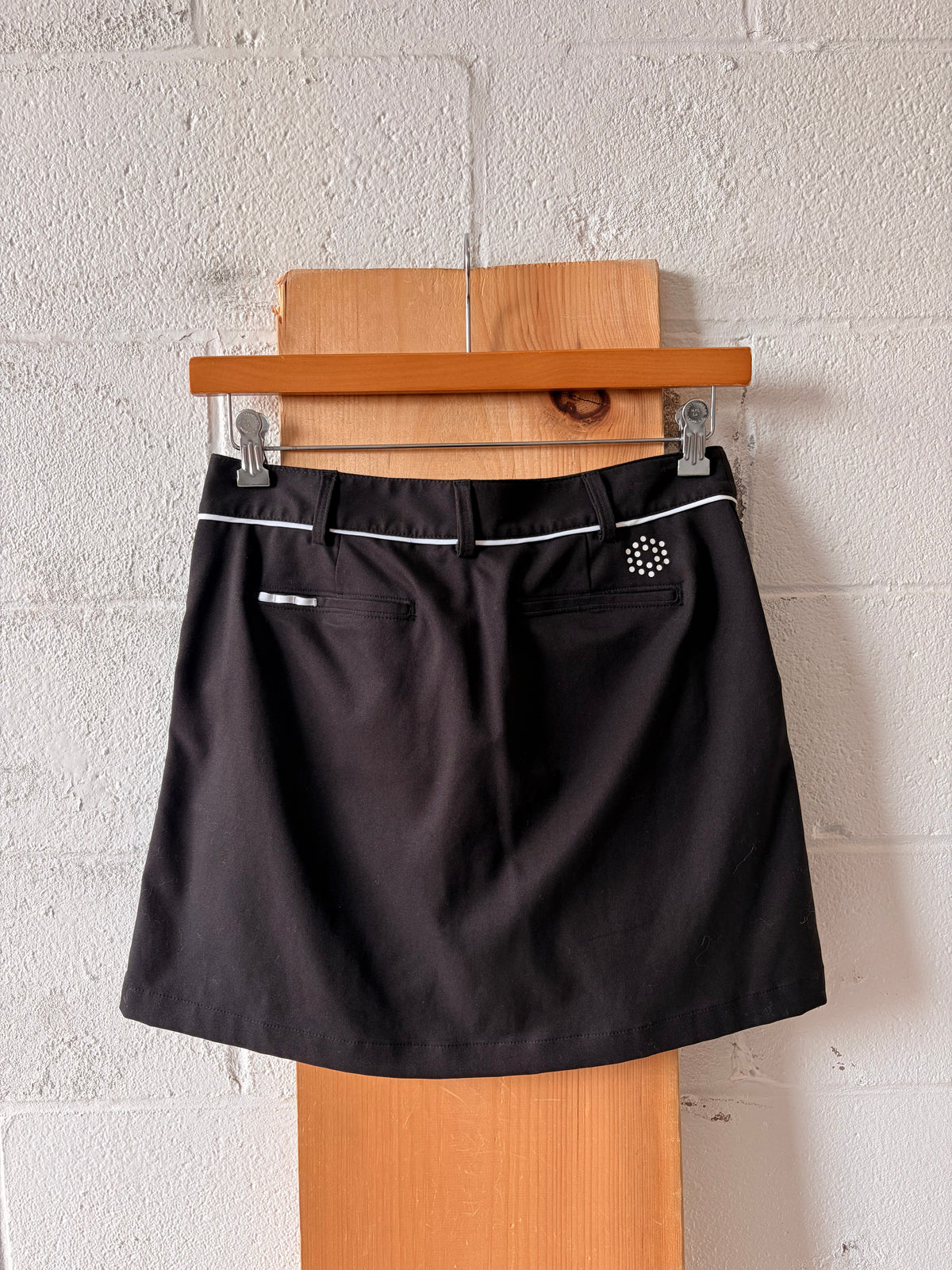 Black & White Athletic Skort : S/M