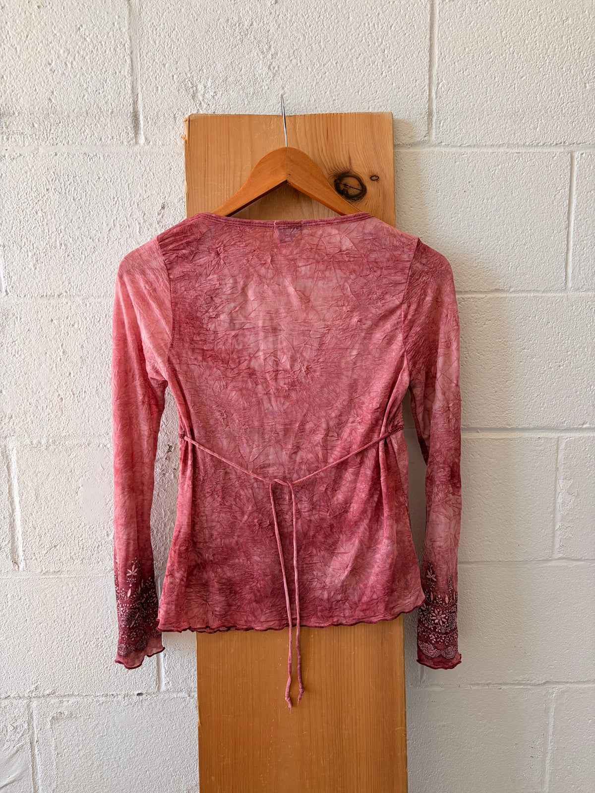 Vtg Semi-Sheer Embroidered Pink Top : M