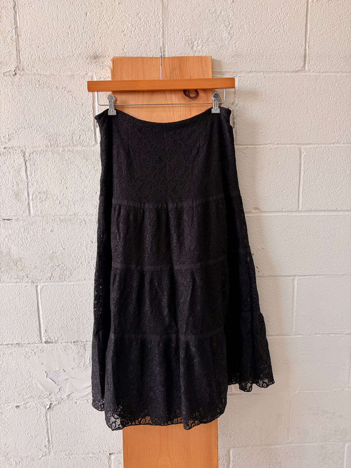 Tiered Black Lace Skirt : 10