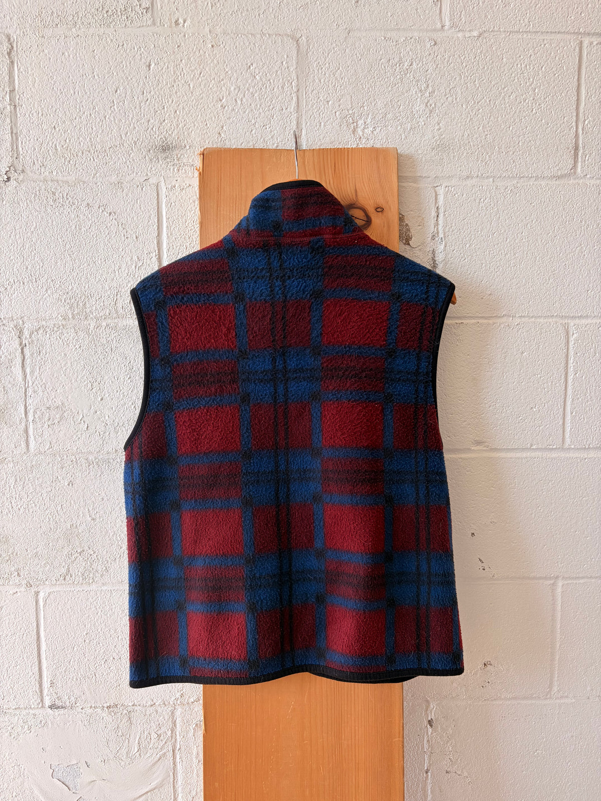 Vtg Bugle Boy Plaid Fleece Vest : Women’s M