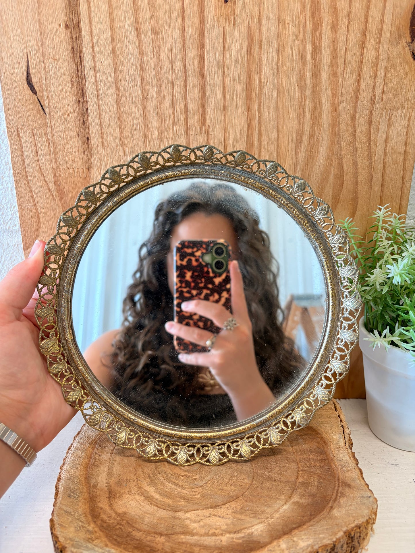 Vtg Round Gold Tone Mirror (Local Pick Up Only)