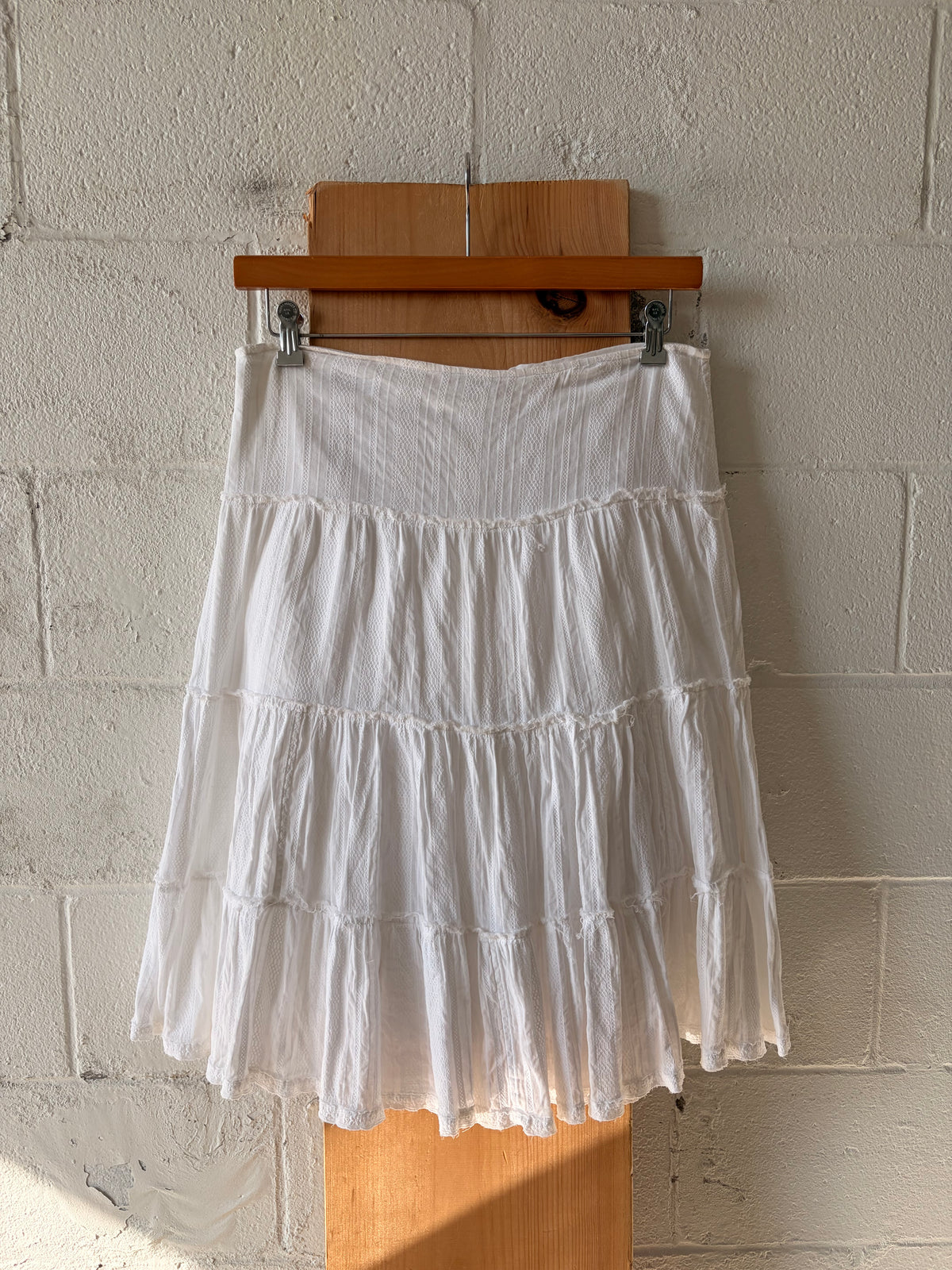 Classic Tiered White Skirt : 11/12