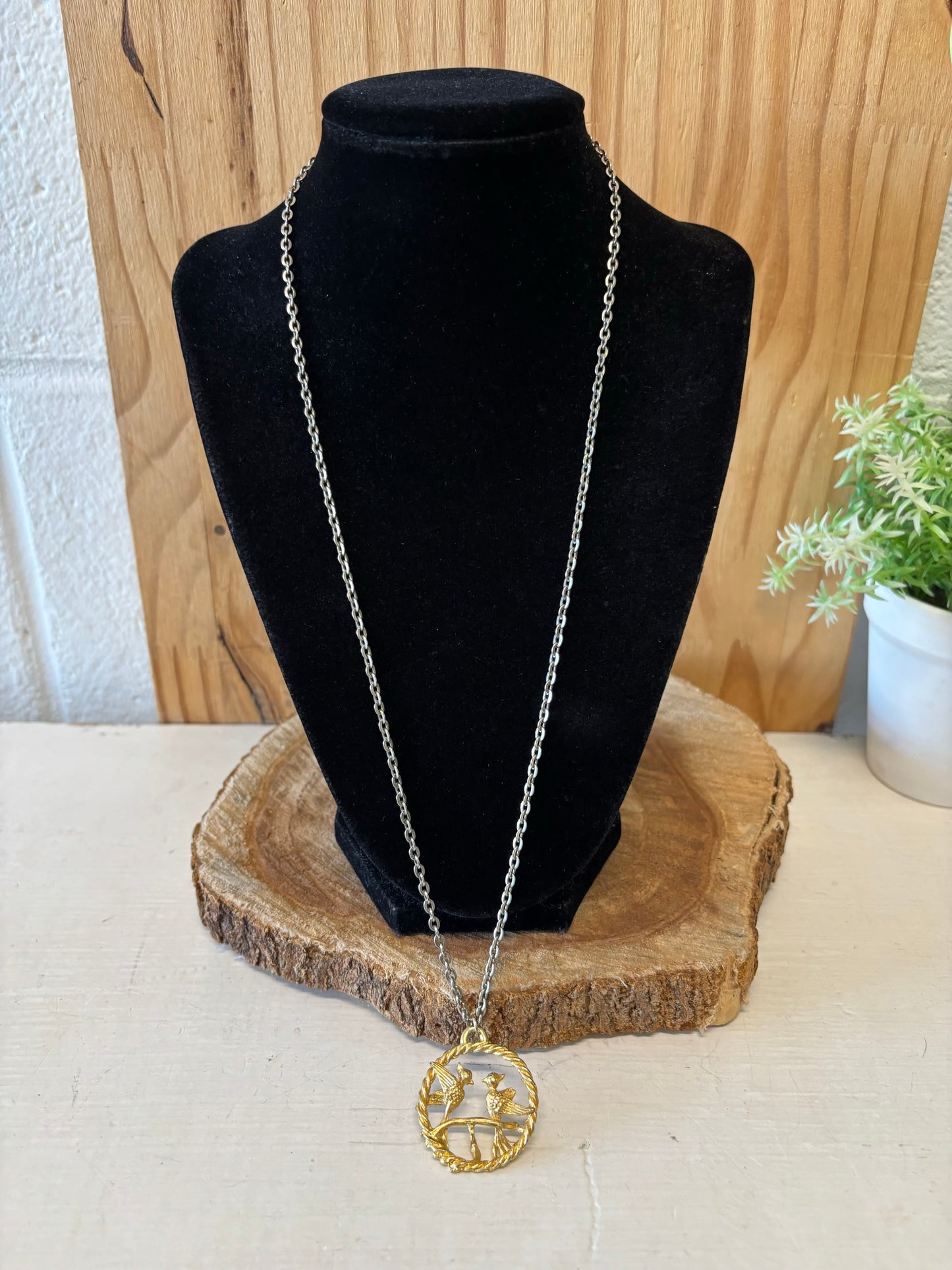 Gold Tone Bird Pendant Necklace