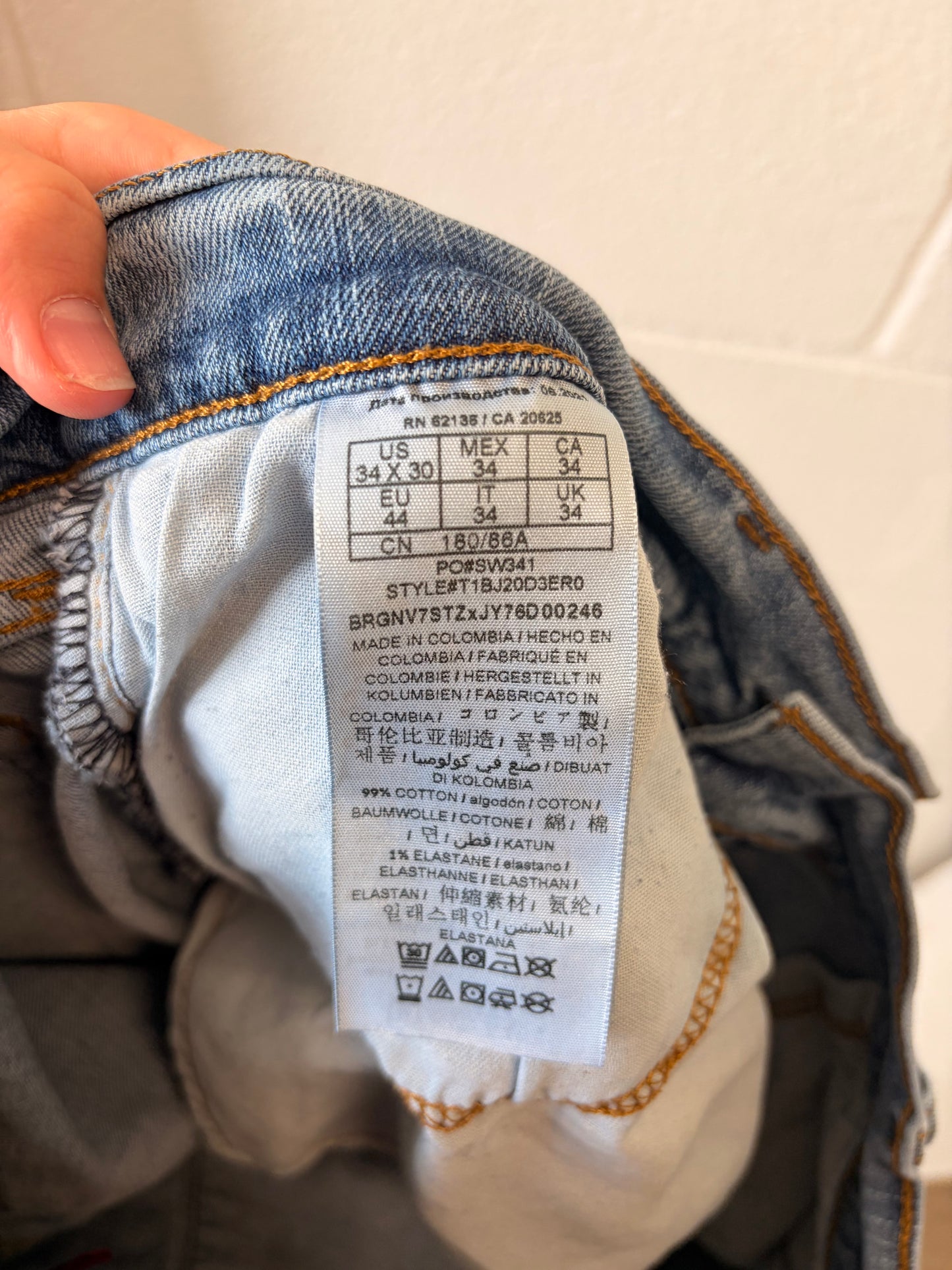 Guess Lincoln Slim Straight Jeans : 34x30