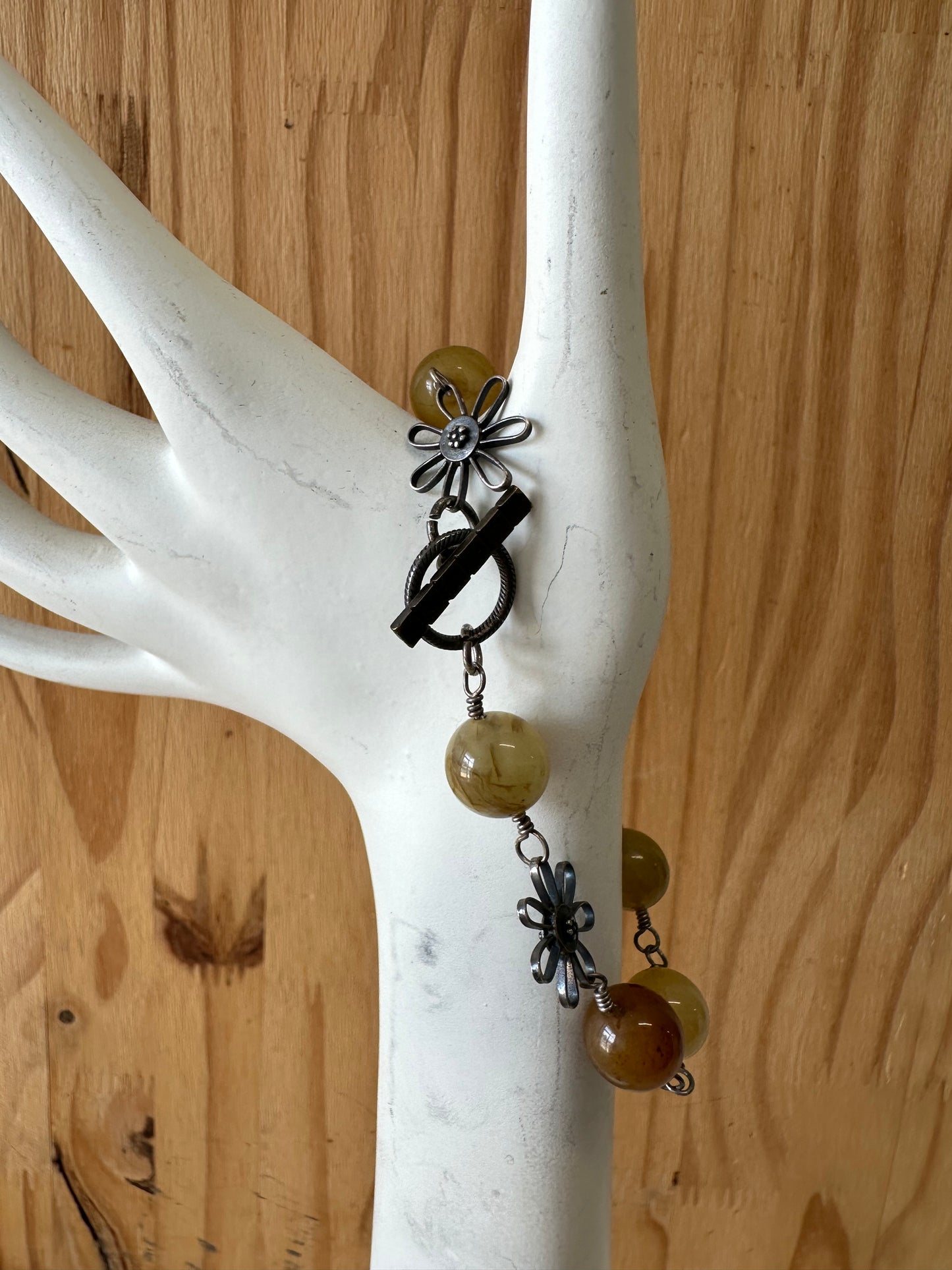 Beads and Flowers Bracelet