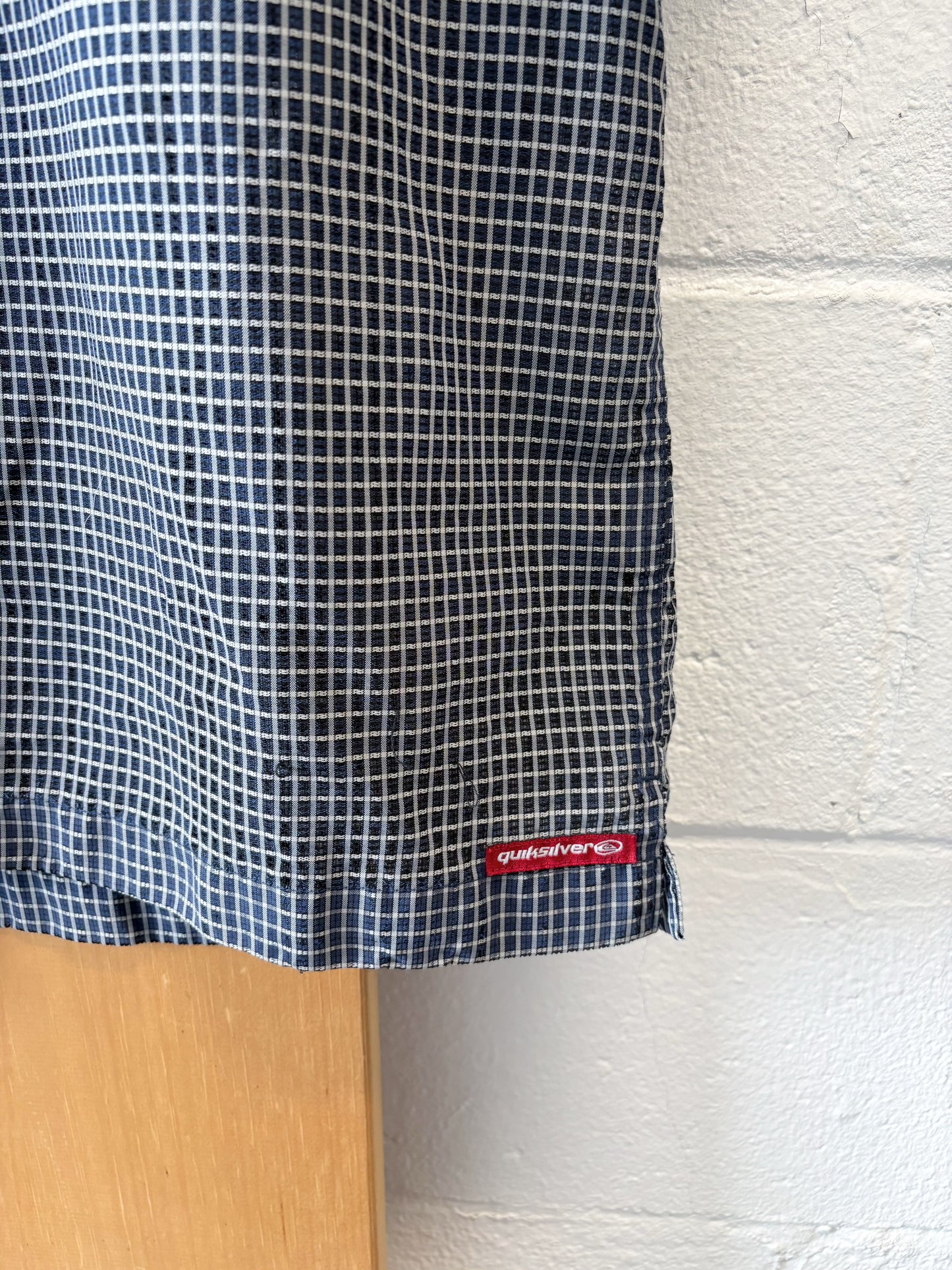 Quicksilver Button Down : S