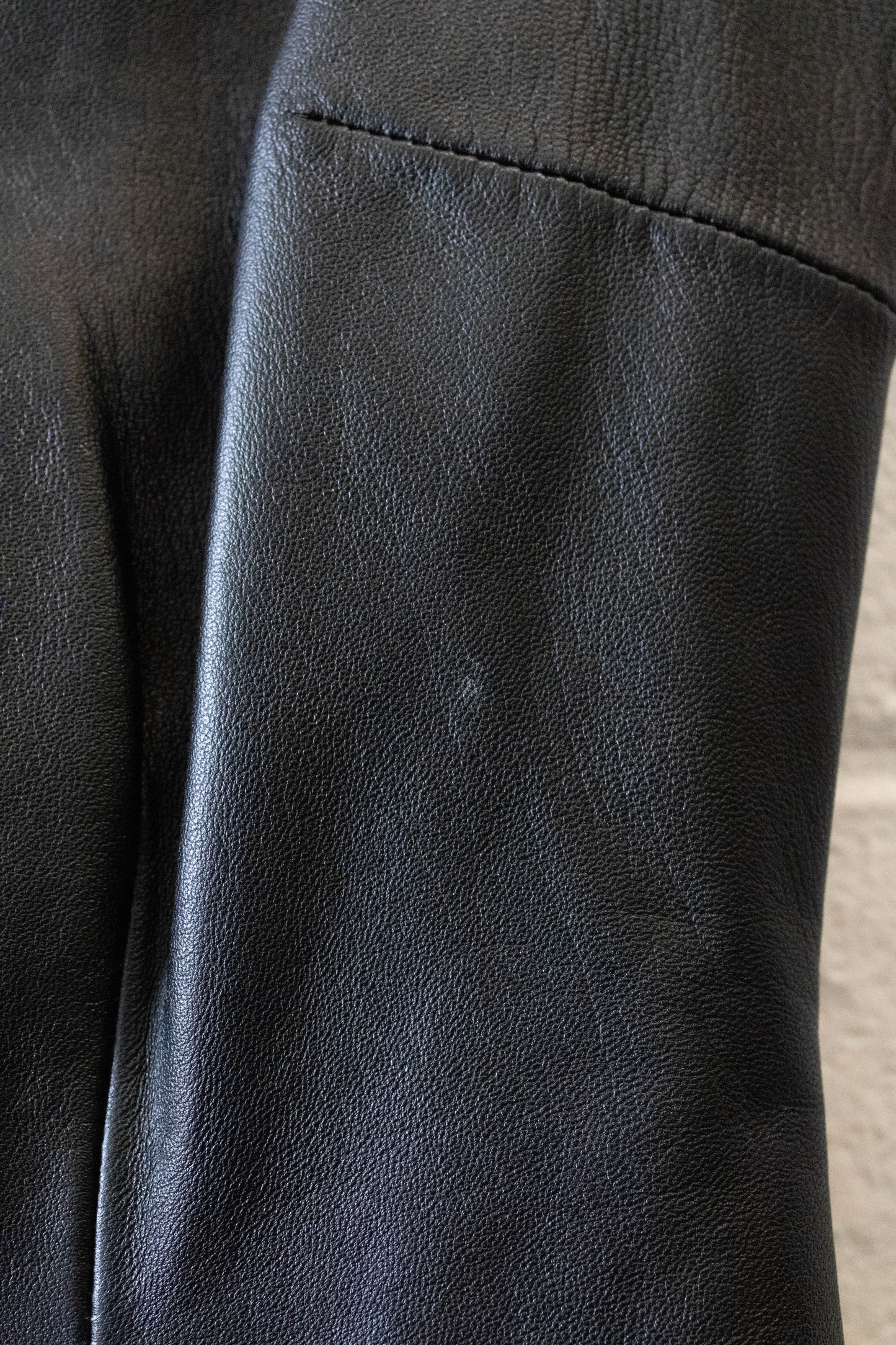 Black Vest : 8