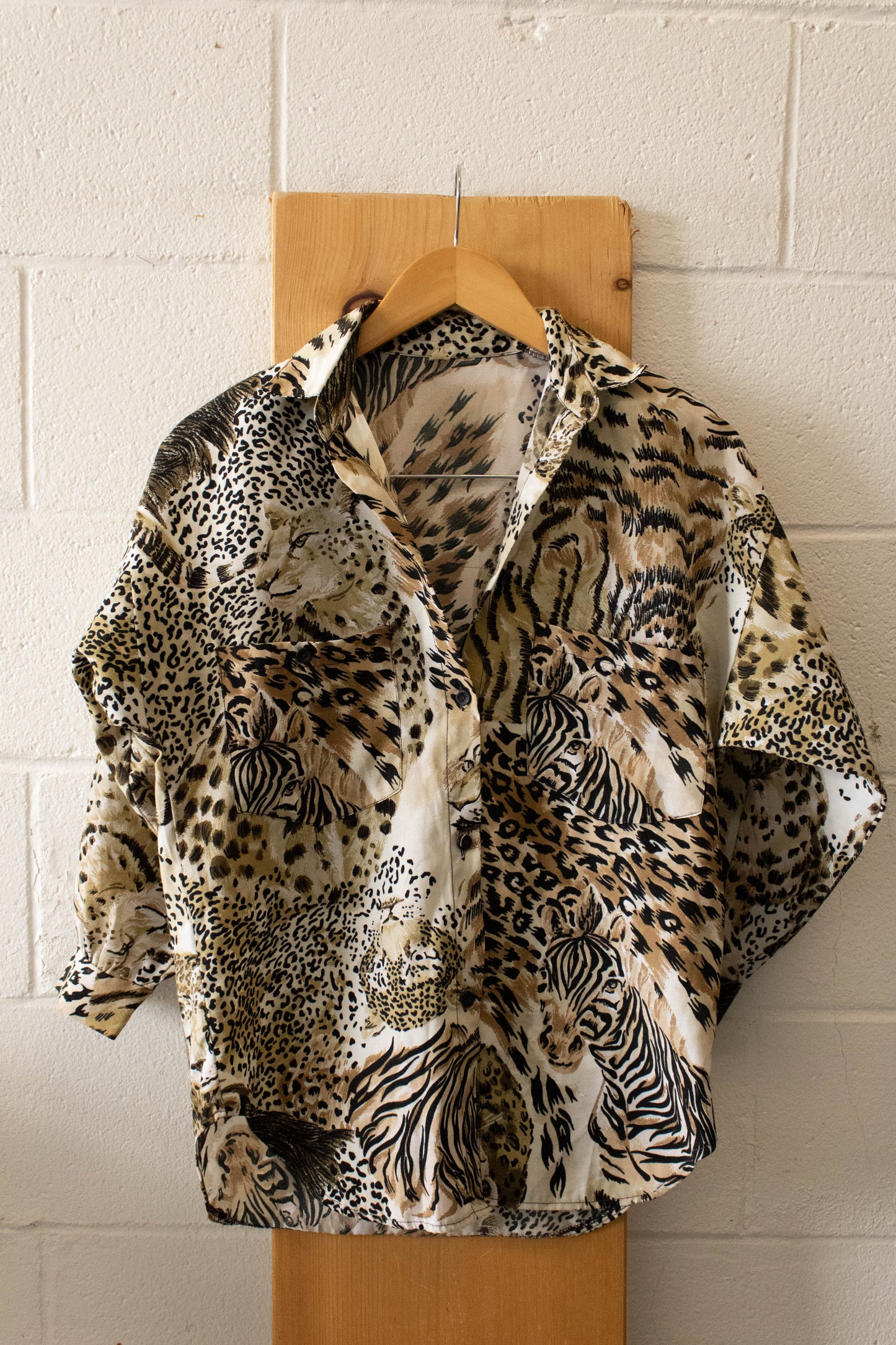 Animal Print Button Up : M