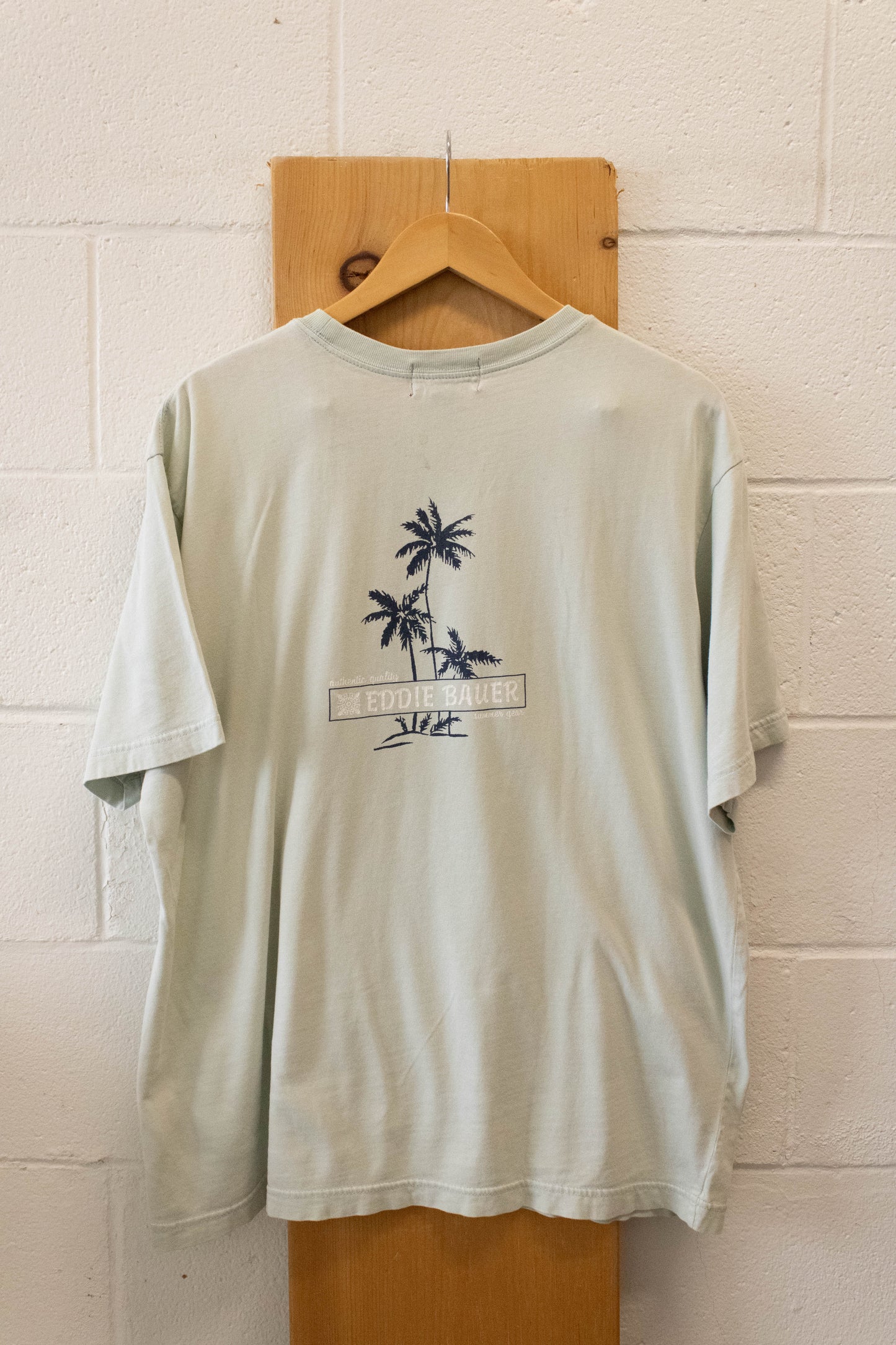 Mint Eddie Bauer Tee : L