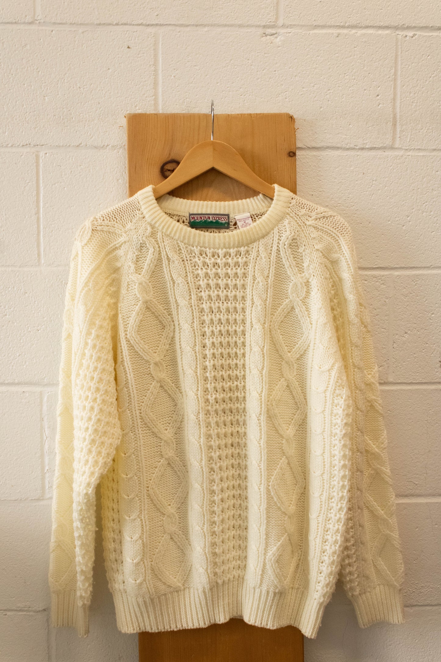 Vtg Knitted Sweater : M