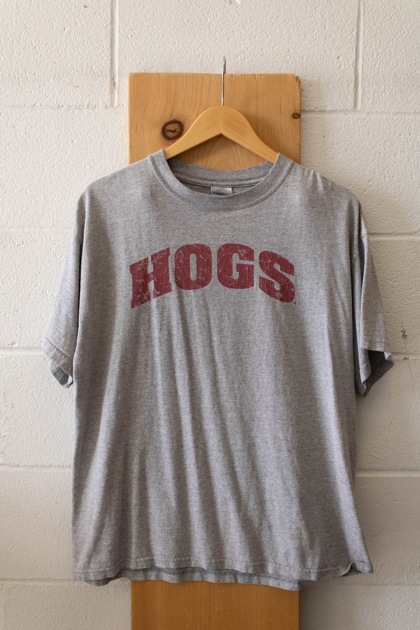 Grey Hogs Tee : L