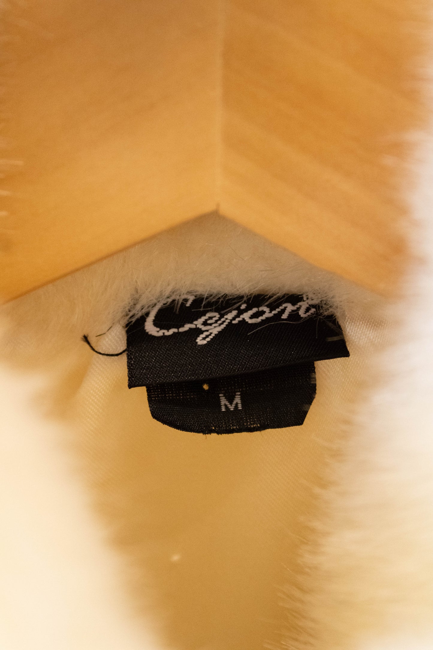 Faux Fur Zip Up Vest : M