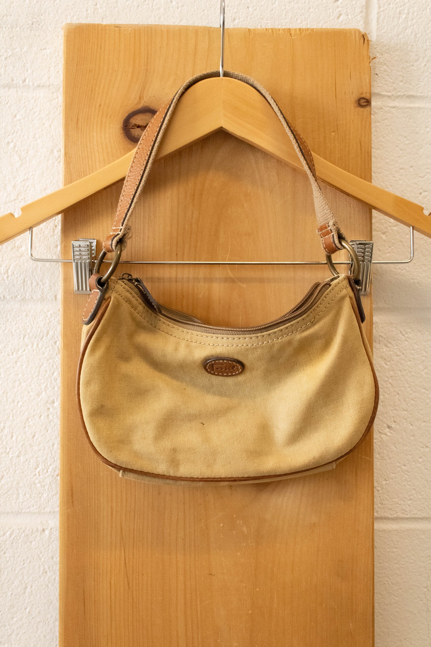 Razorbacks Fossil Shoulder Bag