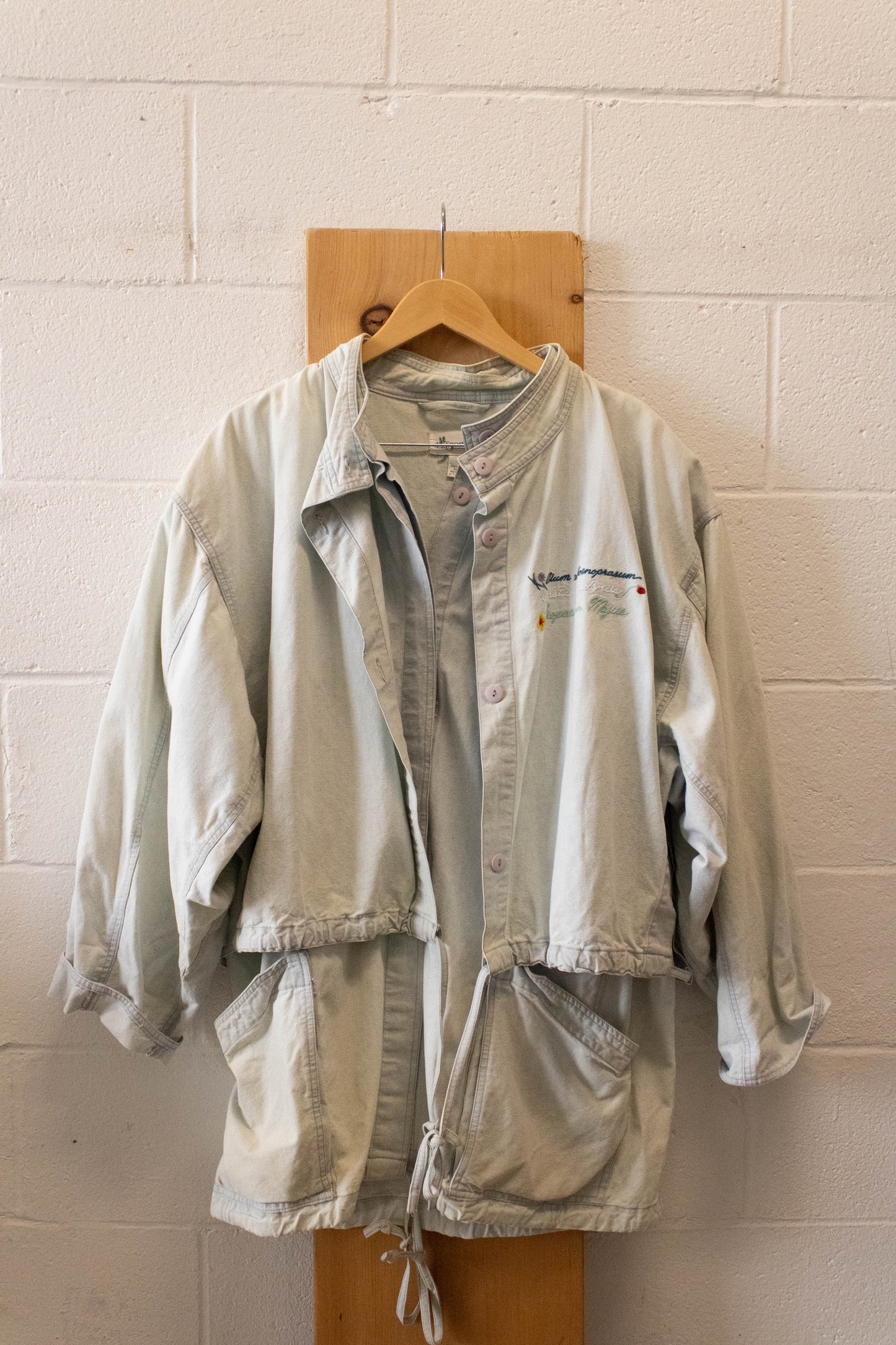 Vtg Embroidered Denim Trench : L