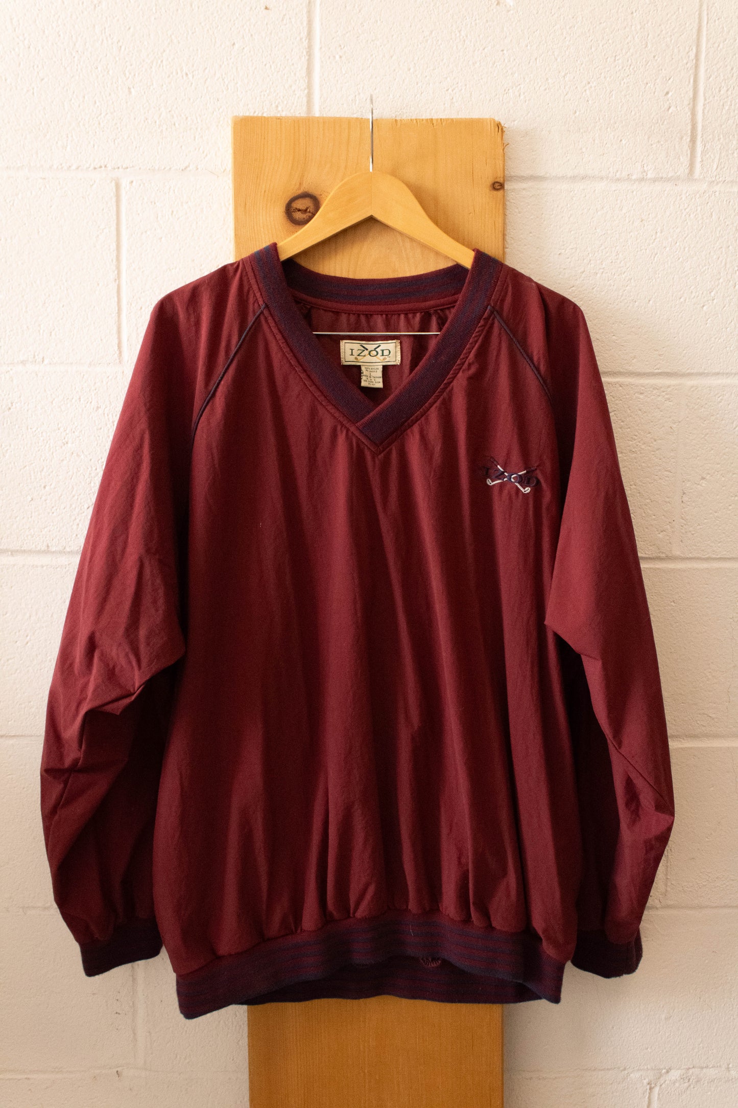 Vtg Red IZOD Pull over : L