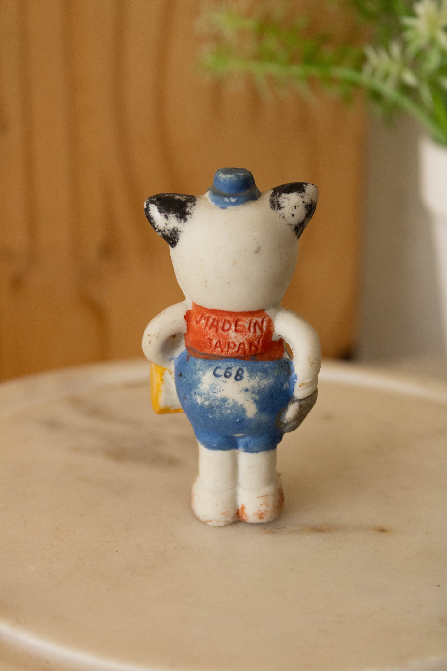 Vtg Cat Musician Figurine